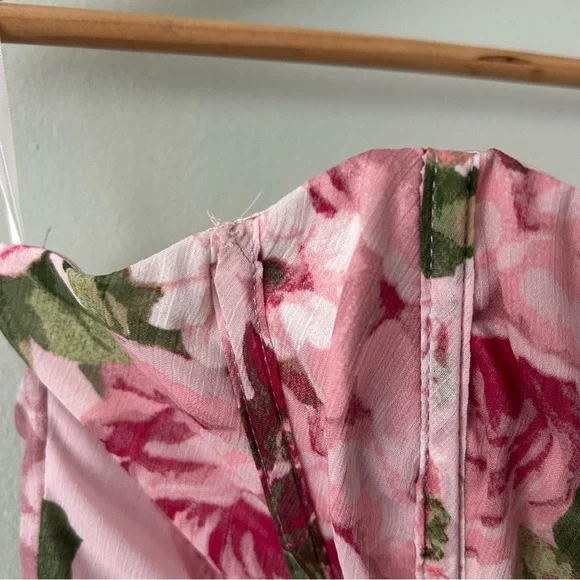 Lulus Vivian Strapless Corset gown from Nordstrom - Picture 6 of 8